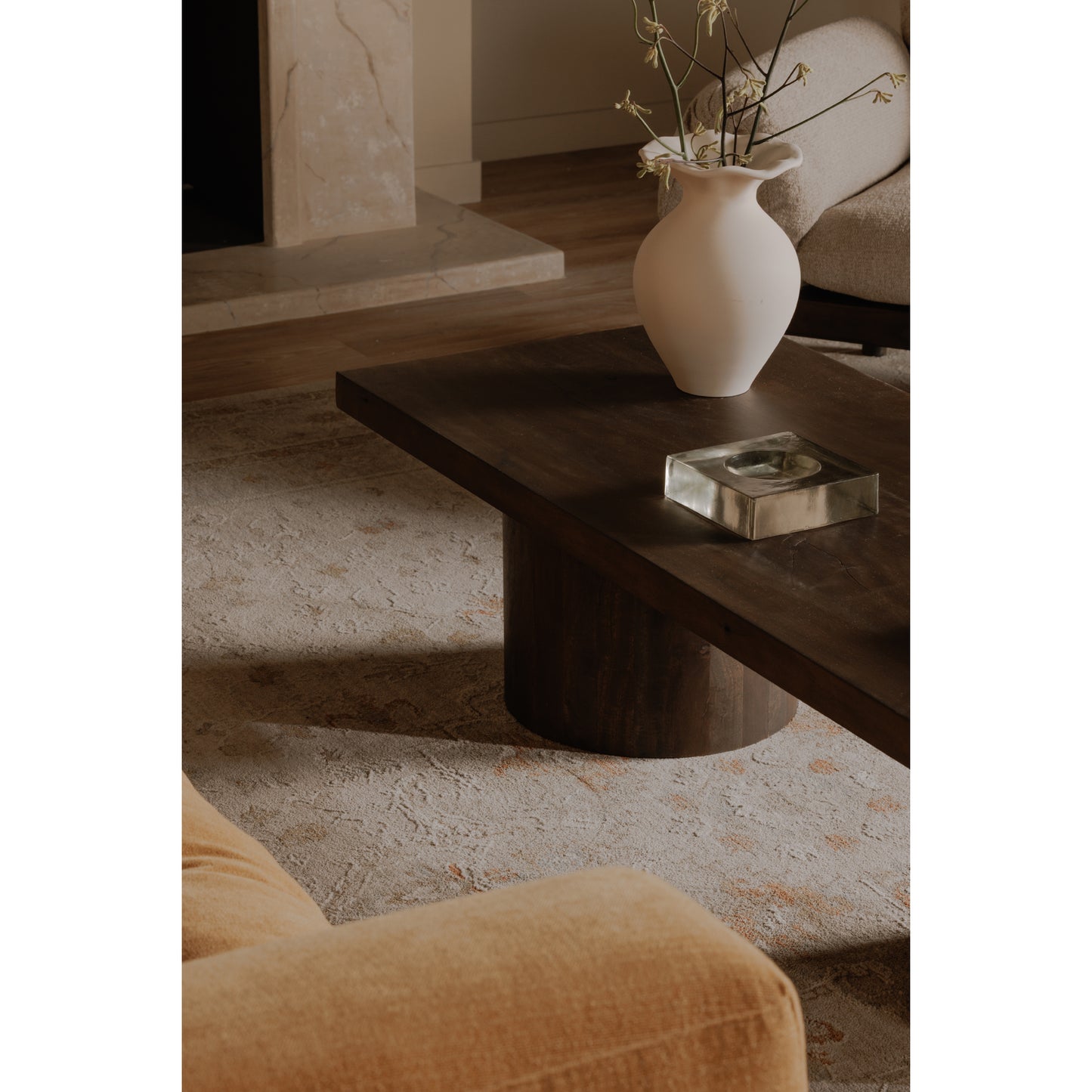 Moe’s Hadley Coffee Table Warm Brown