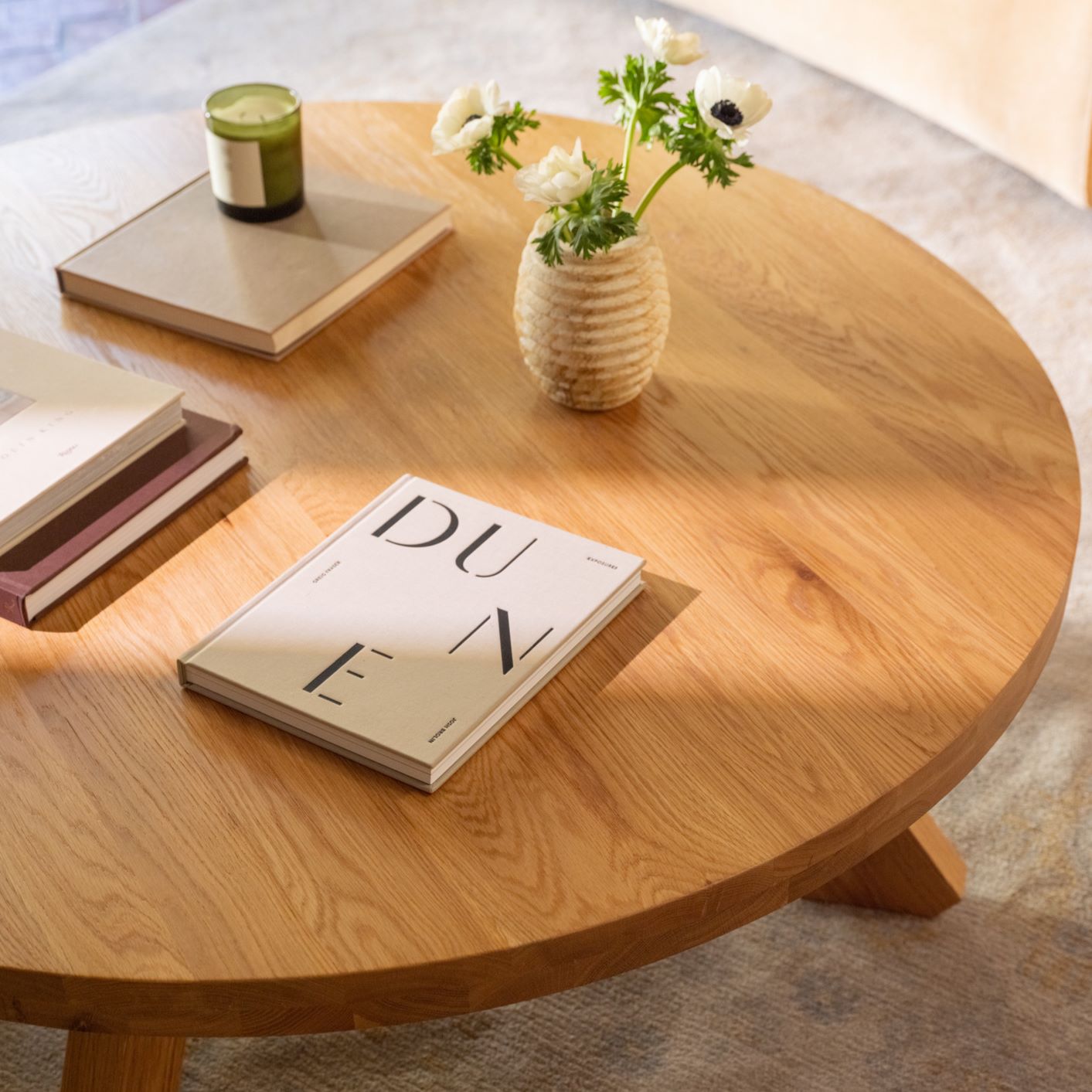 Moe’s Alden round coffee table lifestyle close-up view