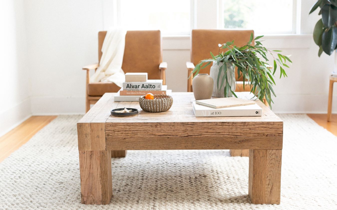 Moe’s Evander Natural coffee table lifestyle detail view